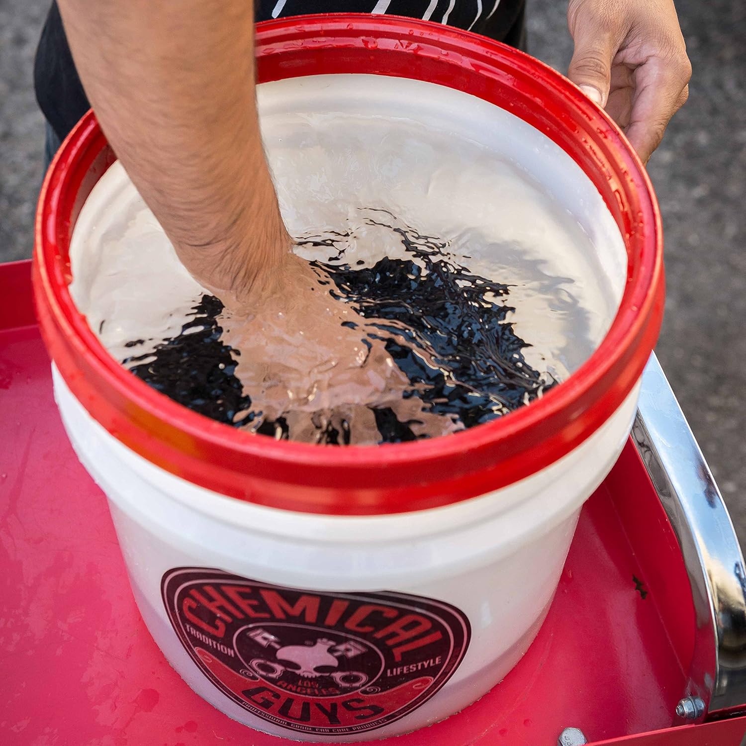 Chemical Guys Cyclone Dirt Trap Car Wash Bucket Insert - Filter Removes Dirt and Debris While You Wash, Helps Prevent Scratches, Perfect for Cars, Trucks, SUVs, RVs, and Motorcycles - 12 inch, Black image 4