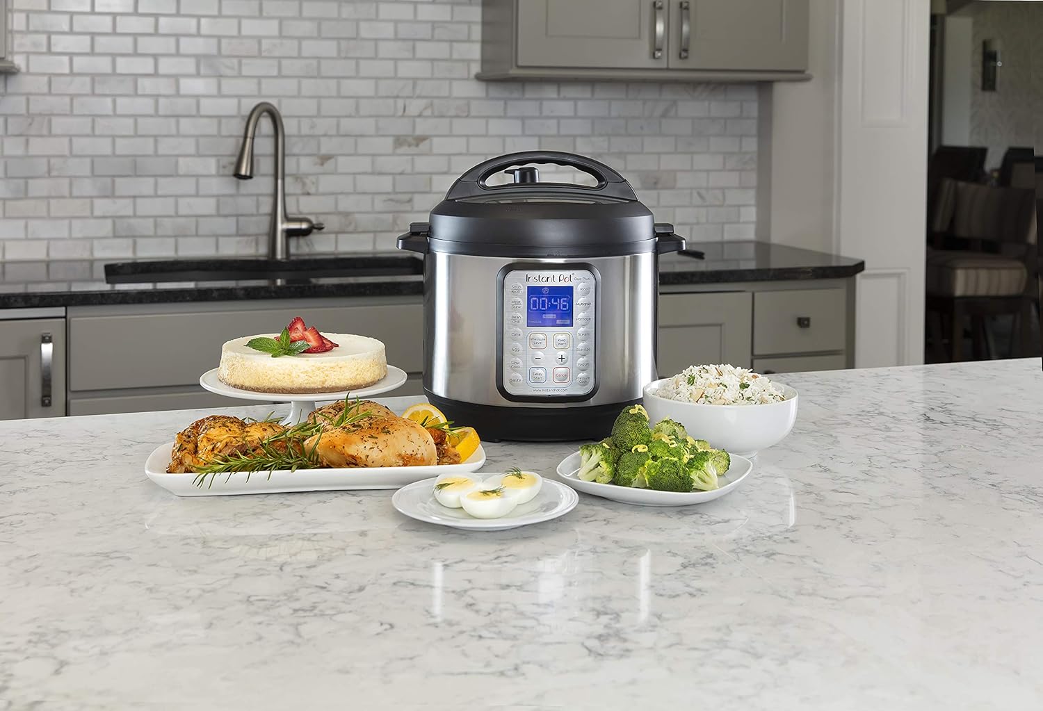 Instant Pot Duo Plus 9-in-1 Multicooker, Pressure Cooker, Slow Cook, Rice Maker, Steamer, Sauté, Yogurt, Warmer & Sterilizer, Includes App with Over 800 Recipes, Stainless Steel, 6 Quarts image 2